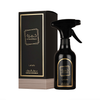 Een professionele productfoto van de Lattafa Khamrah 450 ml roomspray naast de elegante verpakking, die de hoogwaardige, verfijnde esthetiek van deze luxe huisgeur benadrukt.